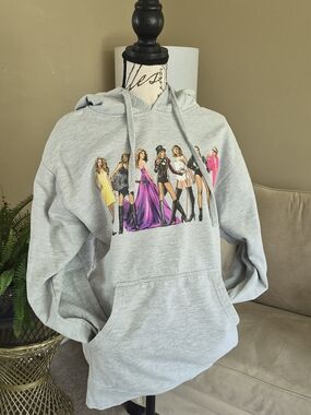 Taylor Swift Lover ERAS Hoodie Size Medium Graphic Sweathshirt